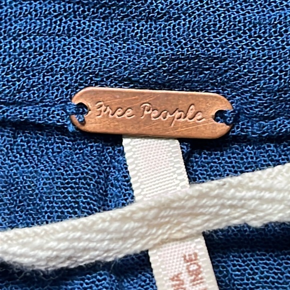 Free People Babydoll Blouse Long Sleeve Ruffled Raw Hem Teal Top Size Small - Picture 3 of 7